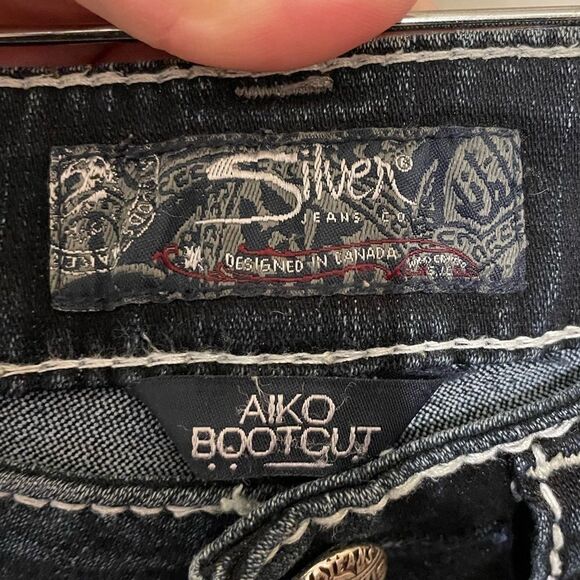 Silver Bootcut Jeans - Size 25 - Excellent Condition - Picture 6 of 7